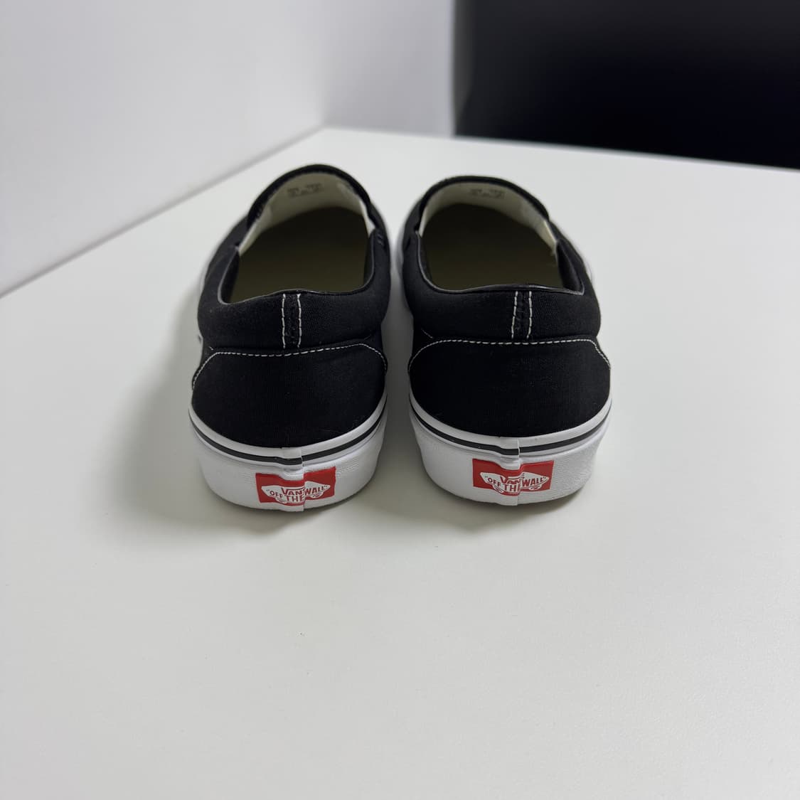 반스 코어클래식 솔리드 슬립온 블랙 상품이미지4