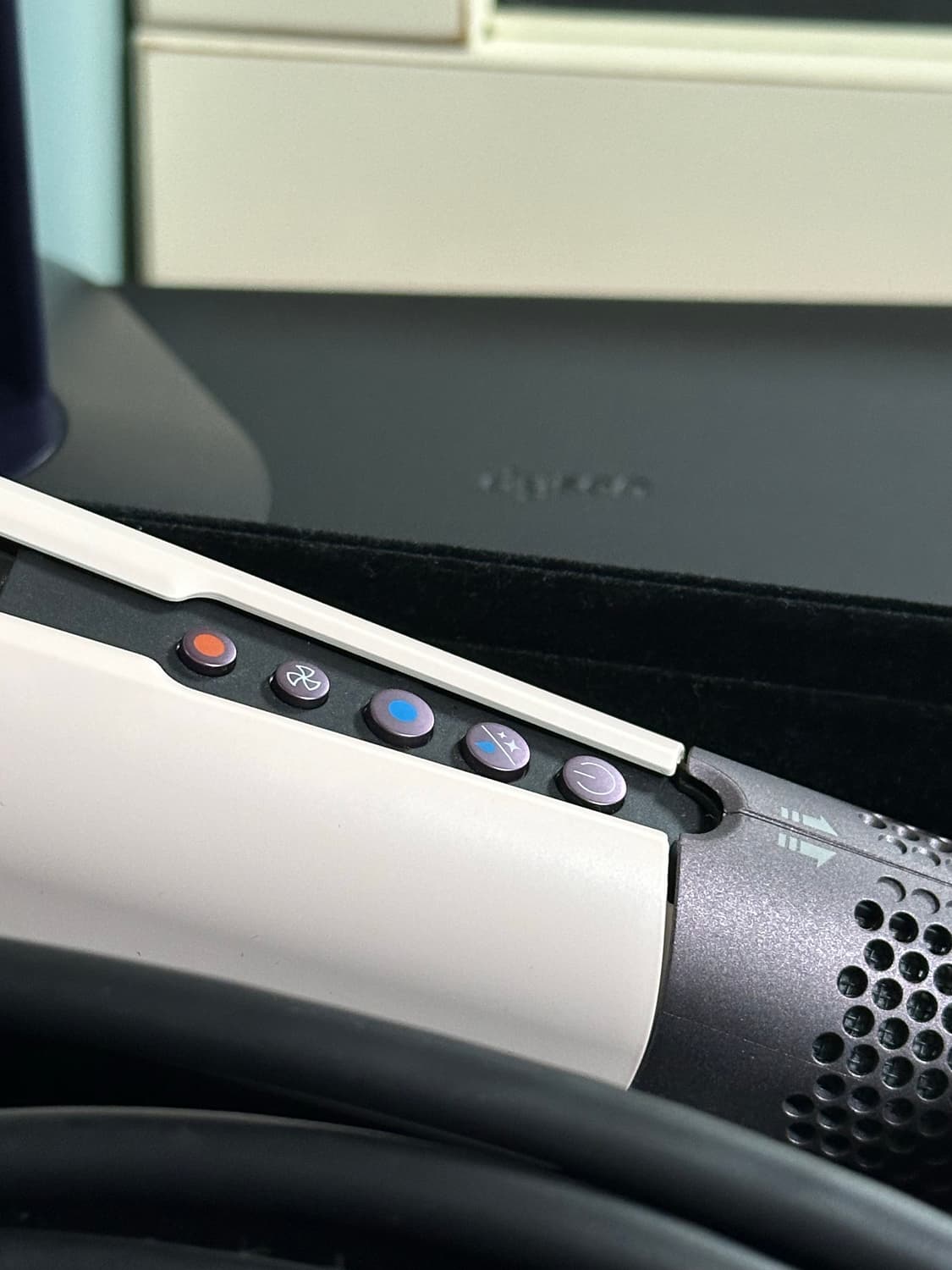 다이슨 에어스트레이트 핑크+거치대 상품이미지3