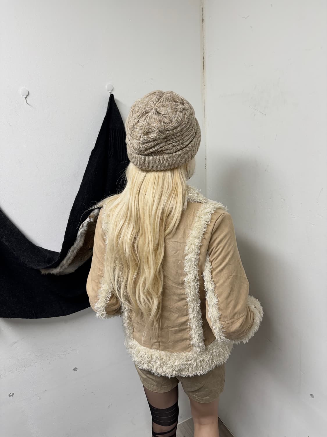 Ivory Fur Trimming 00’s Beige Jacket 상품이미지5