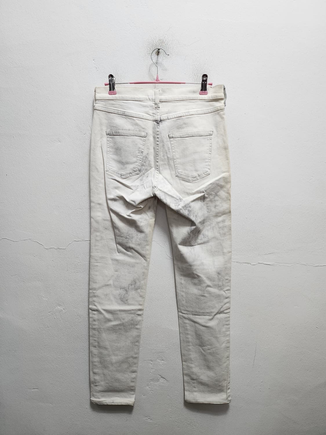 mm6 메종마르지엘라 더티 핸드페인팅 화이트 데님 상품이미지2