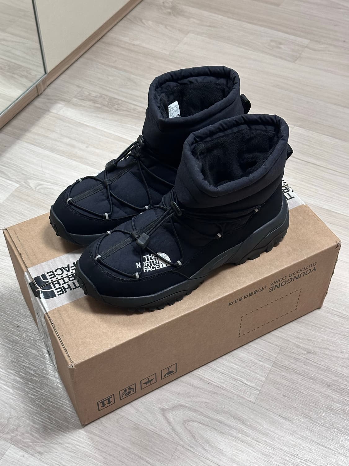 [270] 노스페이스 보레알리스 부띠 BLACK 상품이미지1