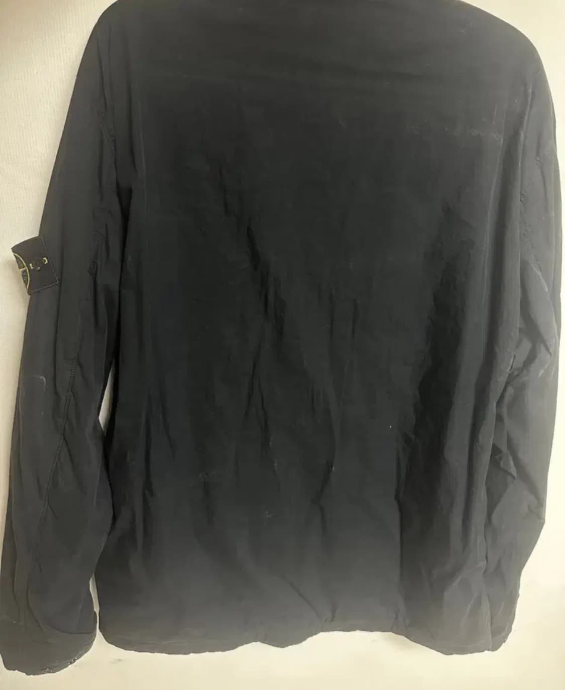 (오늘만) 스톤아일랜드 와펜 오버셔츠 20fw 블랙 xl 집업 상품이미지2