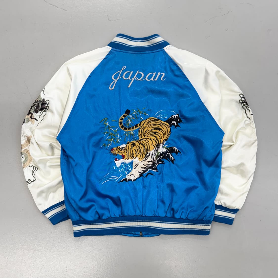 JPN 제팬 호랑이 자수 용자수 오리엔탈 스카쟌 자켓 상품이미지3