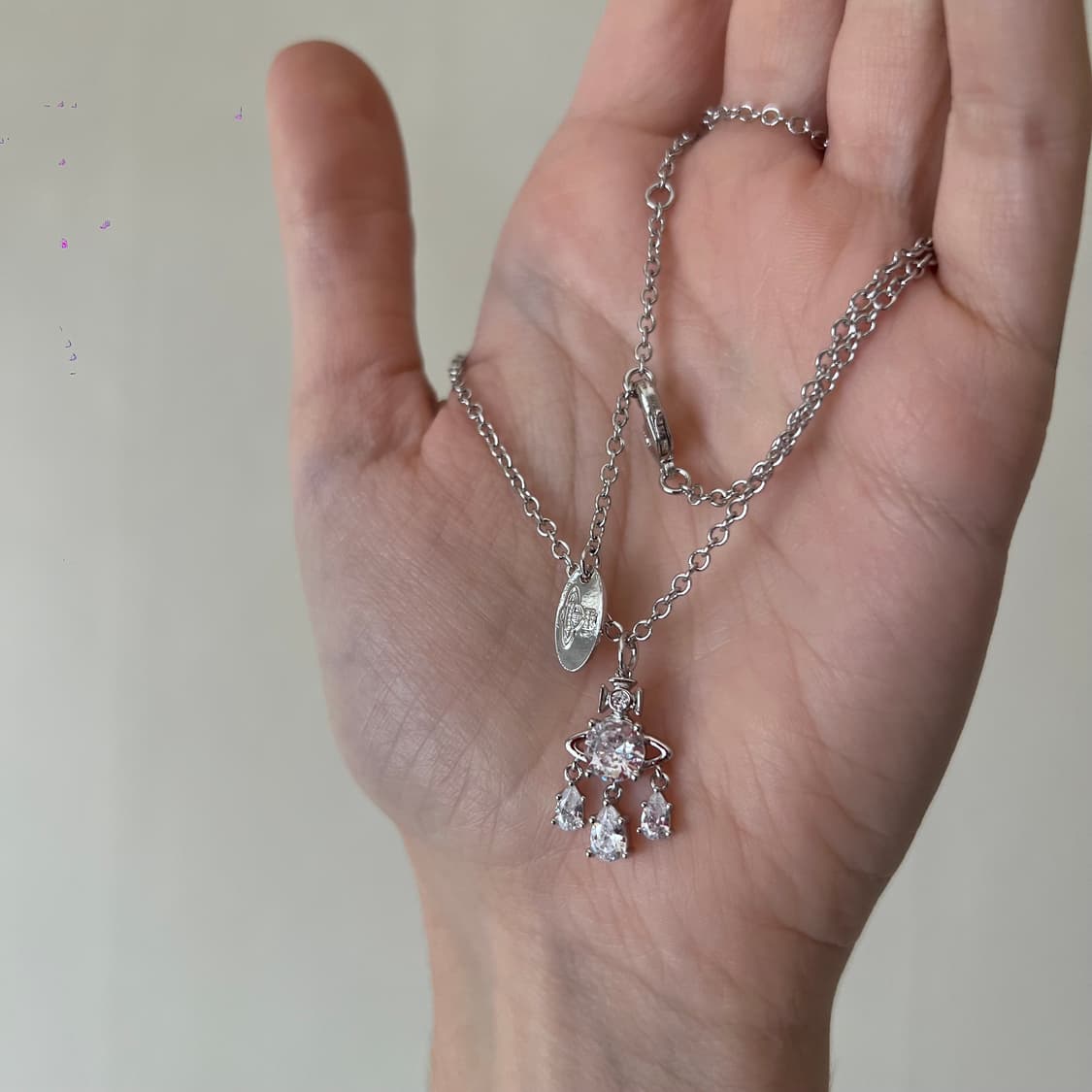 비비안웨스트우드 호아키나 펜던트 네크리스 상품이미지3