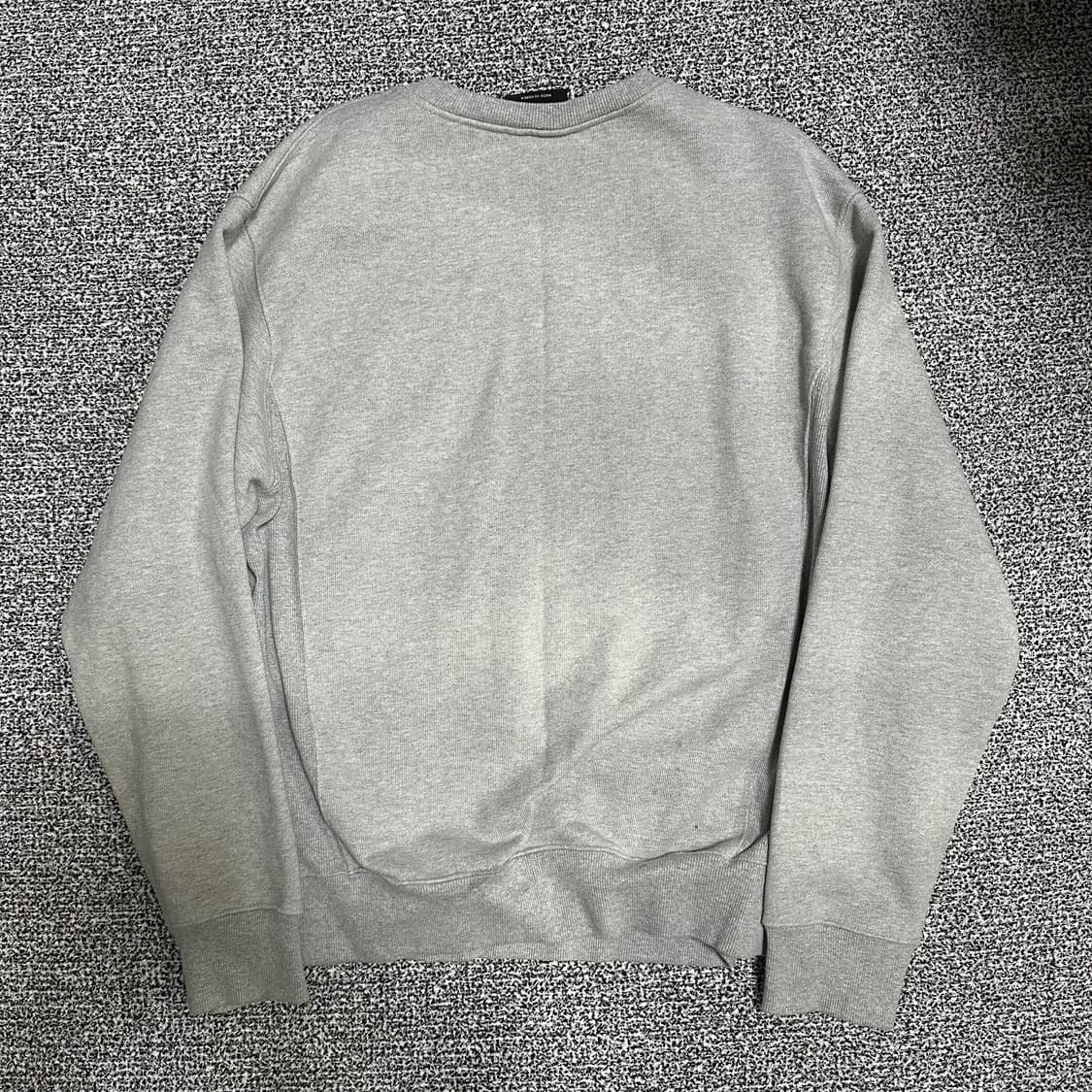 (L추천) 살롱드서울 자수 맨투맨 상품이미지4