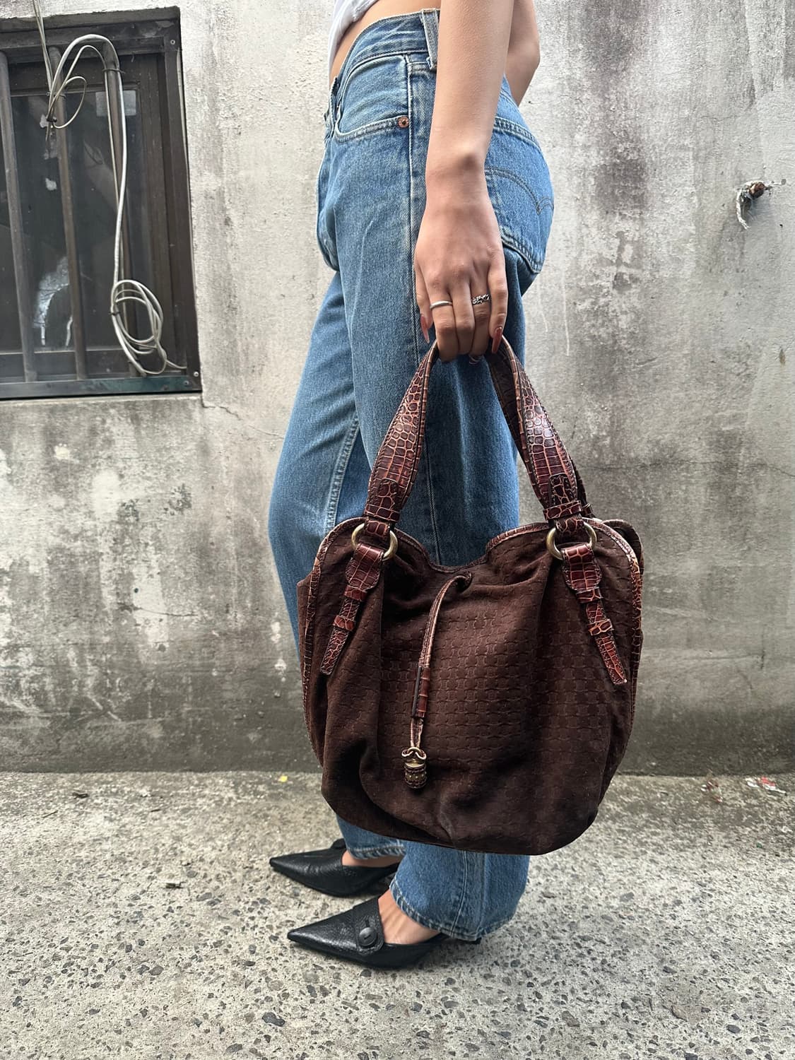 셀린느 엠보 마카담 비터스윗 호보백 상품이미지1