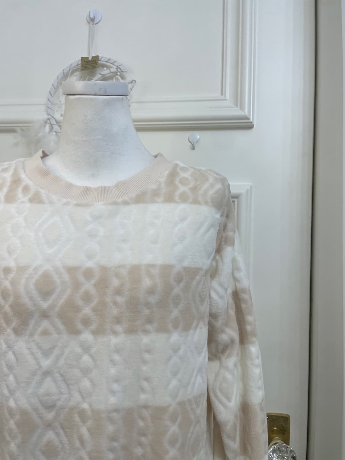 ivory beige stripe soft warm mtm top 상품이미지6