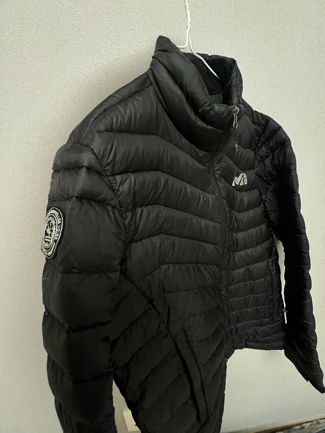 밀레 남녀공용 경량패딩 자켓 상품이미지1