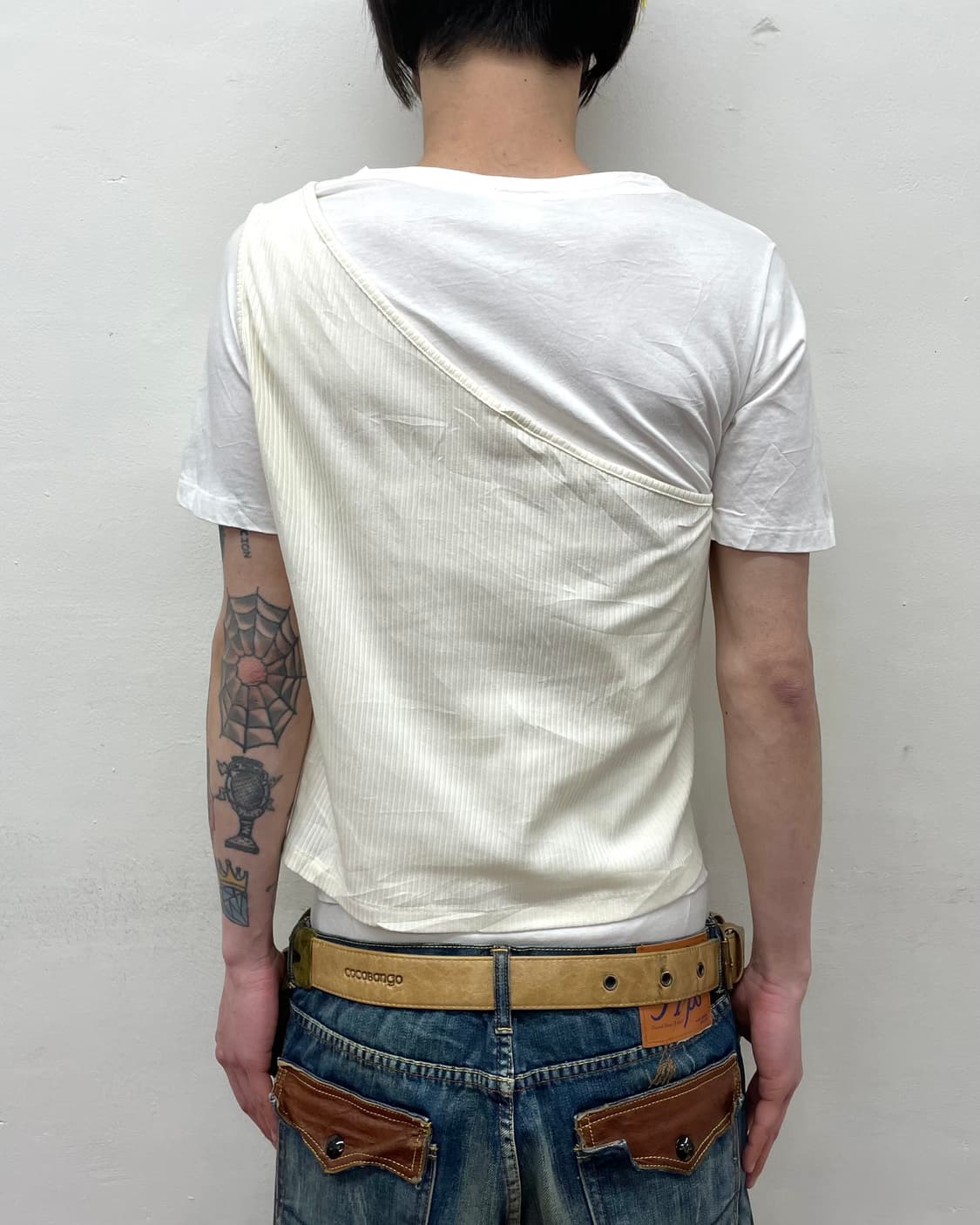 Beige Layered White T-Shirt  상품이미지2