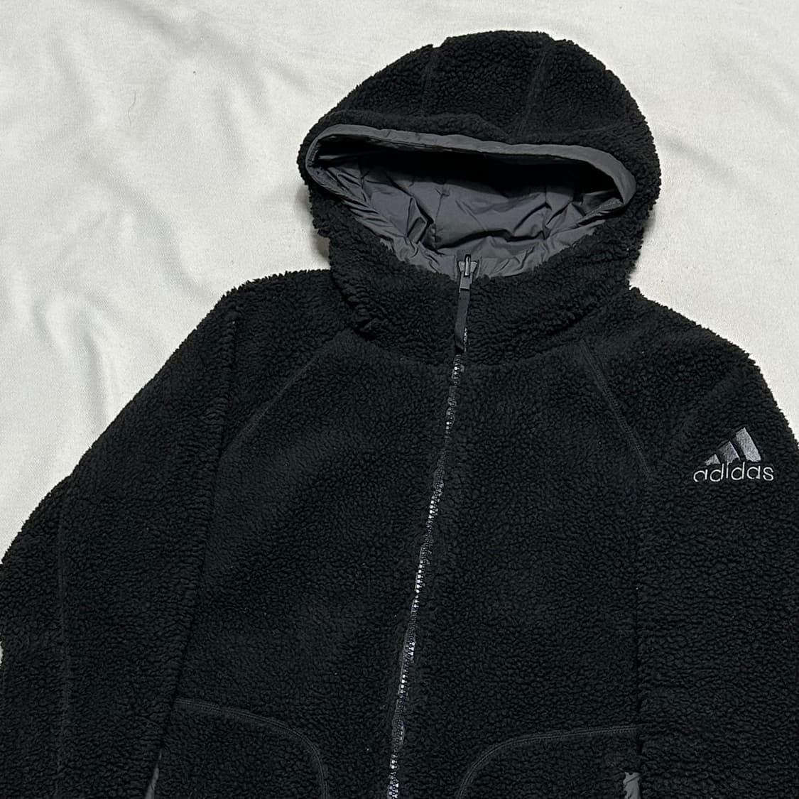 L 아디다스 리버시블 뽀글이 패딩 상품이미지1