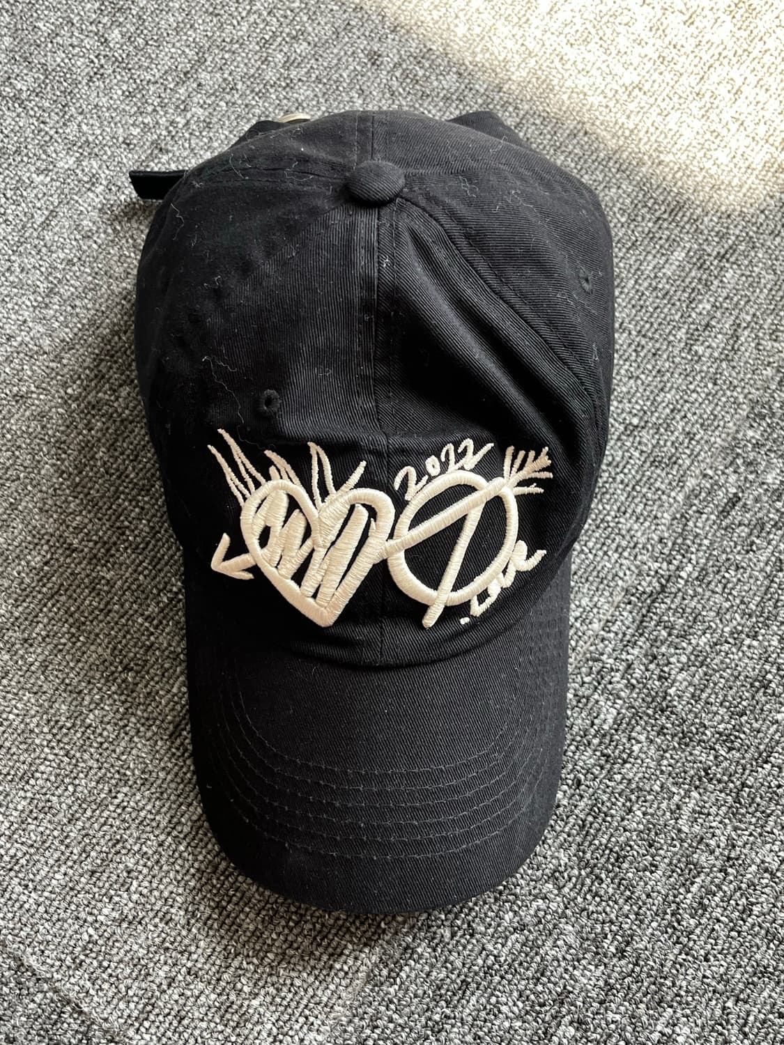 OPENYY 오픈와이와이 더오픈프로덕트 러브 심볼 블랙 볼캡 상품이미지1