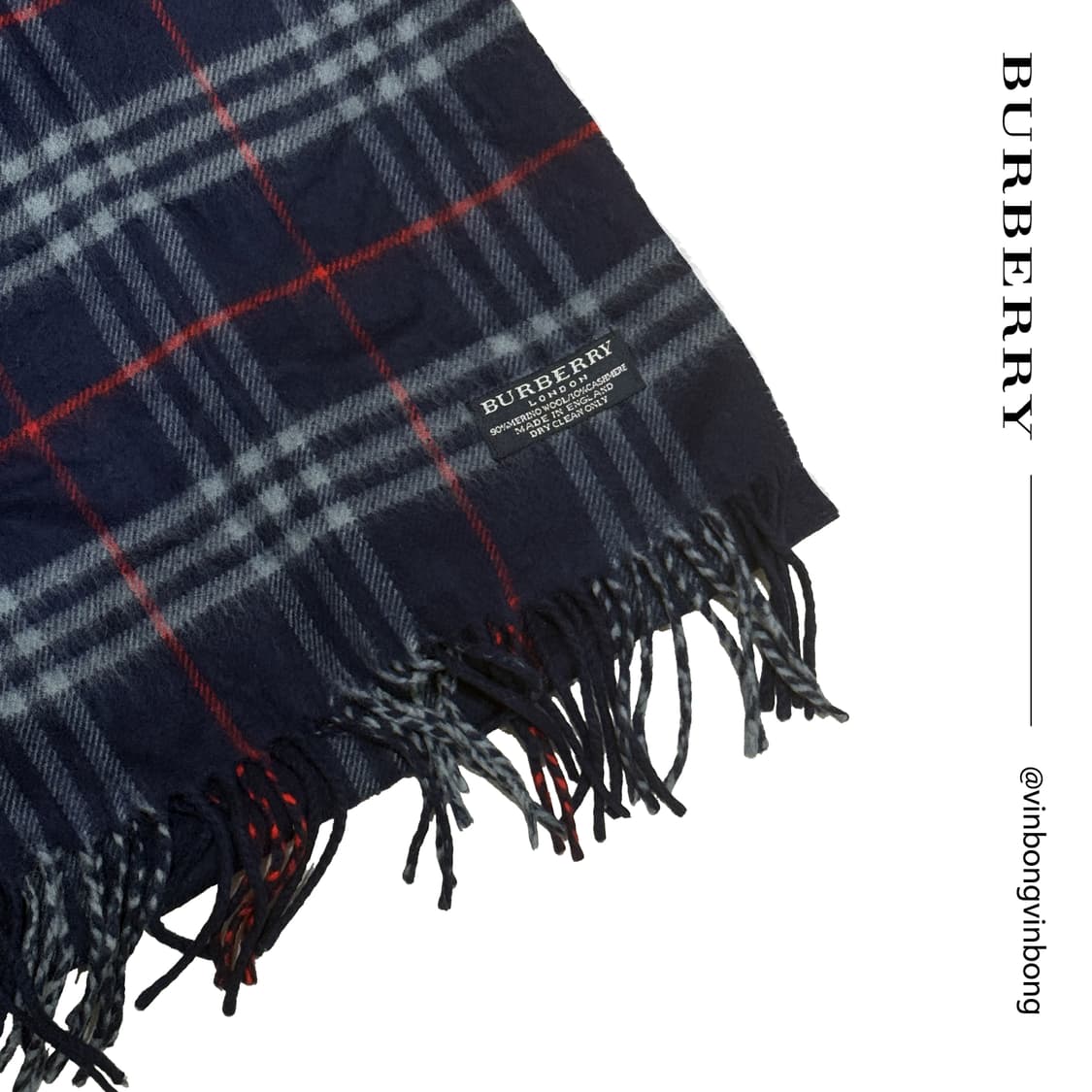 버버리 클래식 머플러 / Navy 상품이미지1