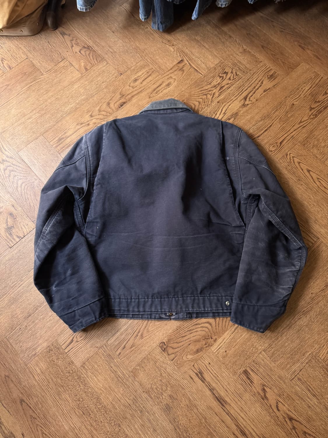 [L]칼하트 USA J01 빈티지 워싱 다크네이비 디트로이트 워크 자켓 상품이미지9