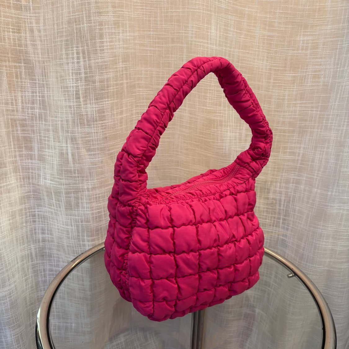 COS 퀄티드 미니 숄더백 핑크     상품이미지2