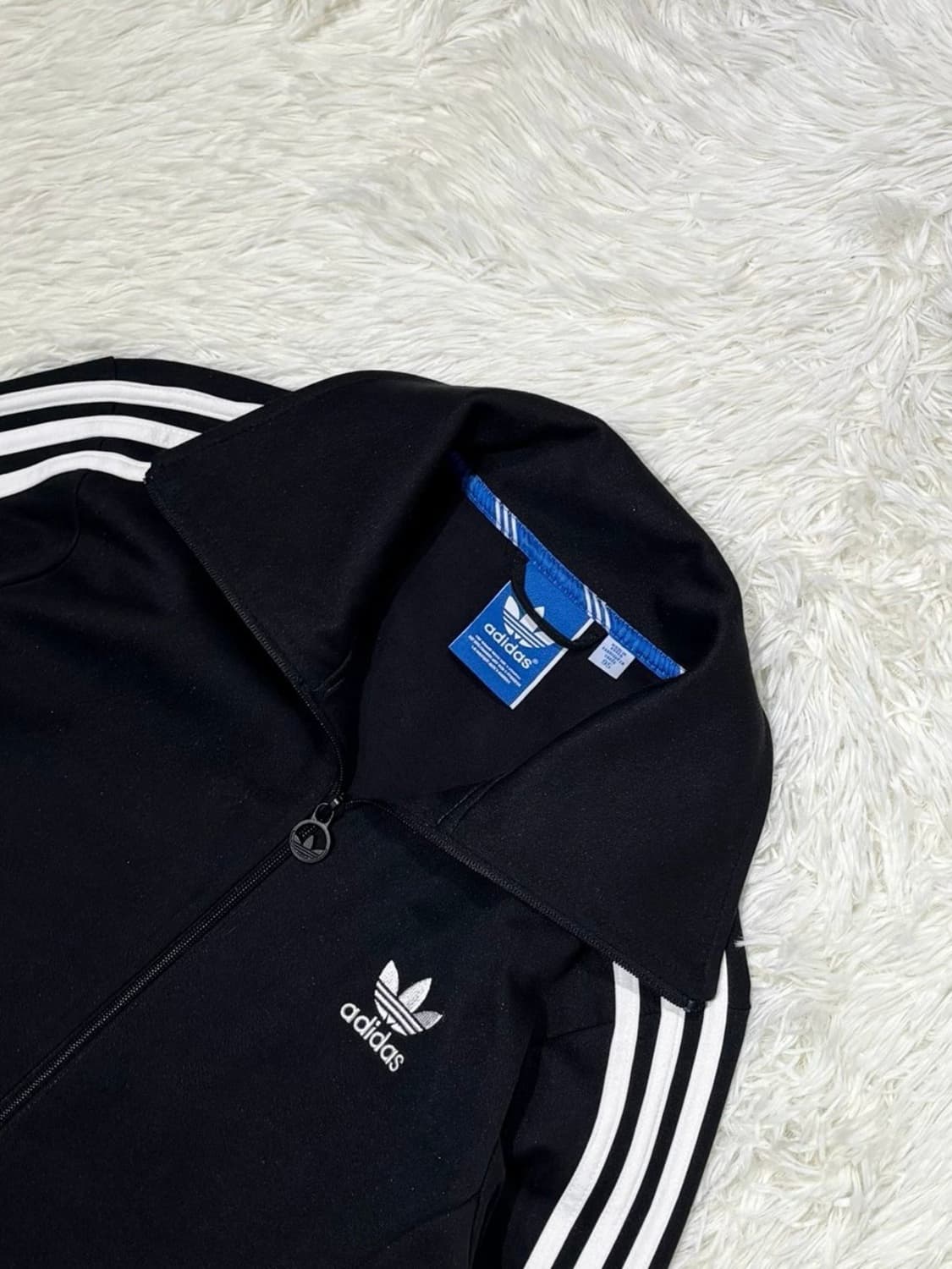 아디다스 유로파 블랙 삼선 트랙탑 상품이미지5