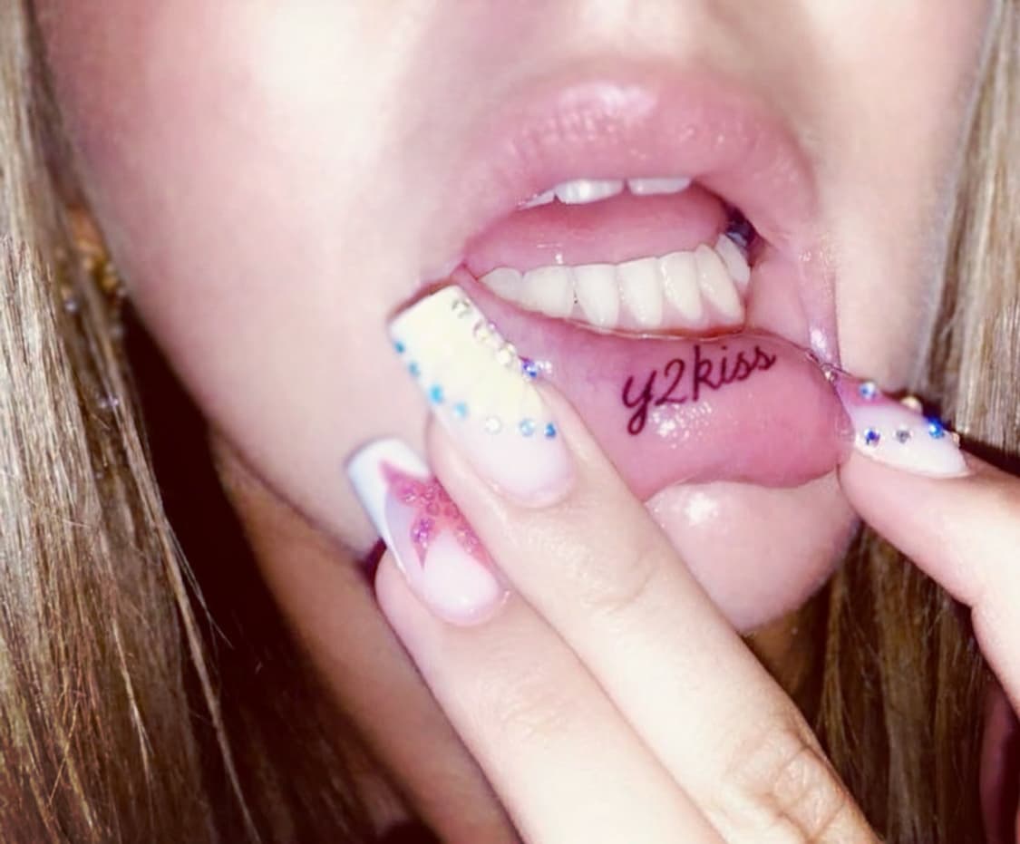 Y2KISS 상품이미지1