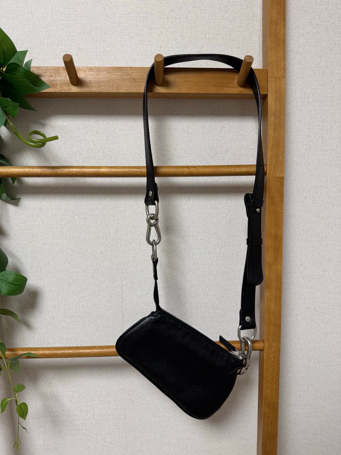 키코 코스타디노브 암렌 포쉐트백 블랙  상품이미지2