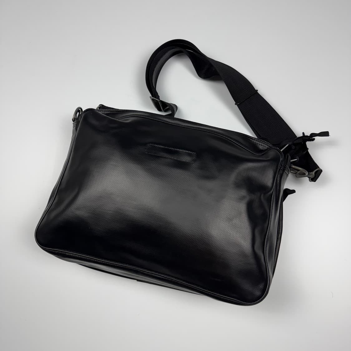 요시다포터 러기지라벨 뉴라이너 숄더백 블랙 상품이미지3