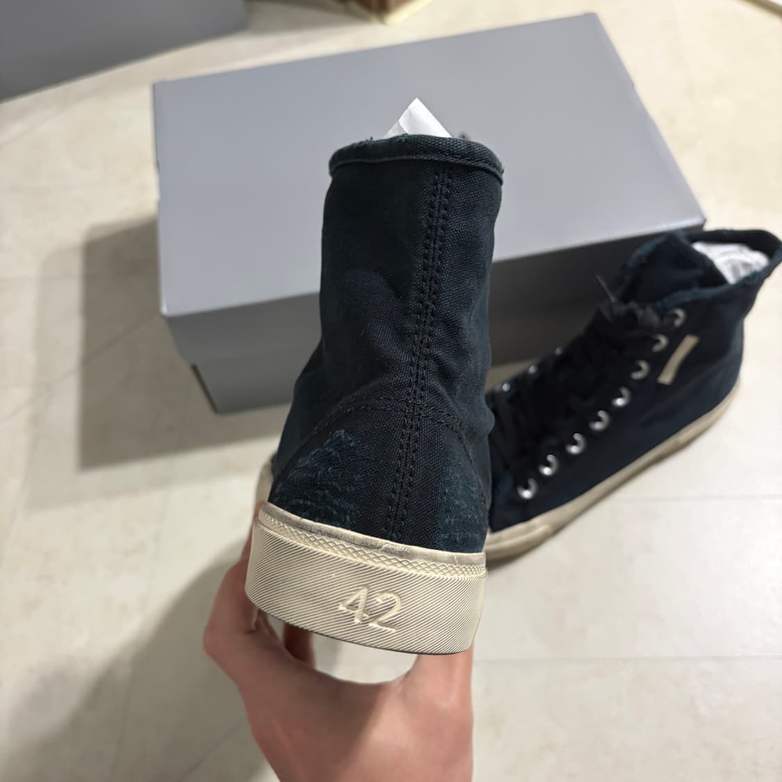 새상품(275)발렌시아가 파리 하이탑 빈티지 스니커즈 블랙 상품이미지3