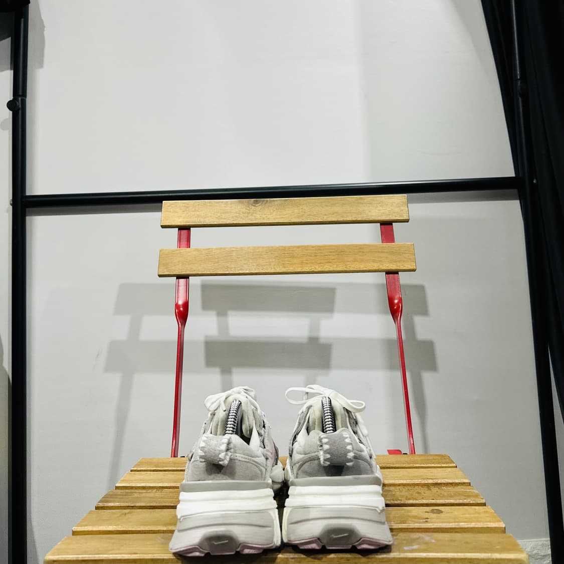 230) 나이키 운동화 여성 여자 신발 V2K 런 핑크 상품이미지4