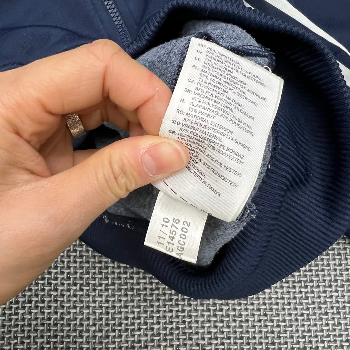 착샷O 아디다스 네이비 후드플락 져지 상품이미지4