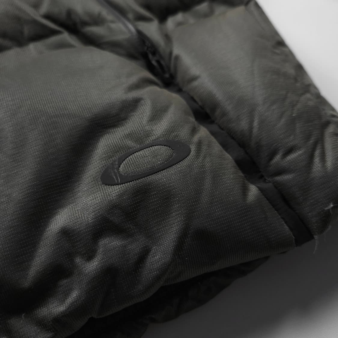 오클리 일판 RSWR18 쉘 다운 후디 경량 패딩 상품이미지4