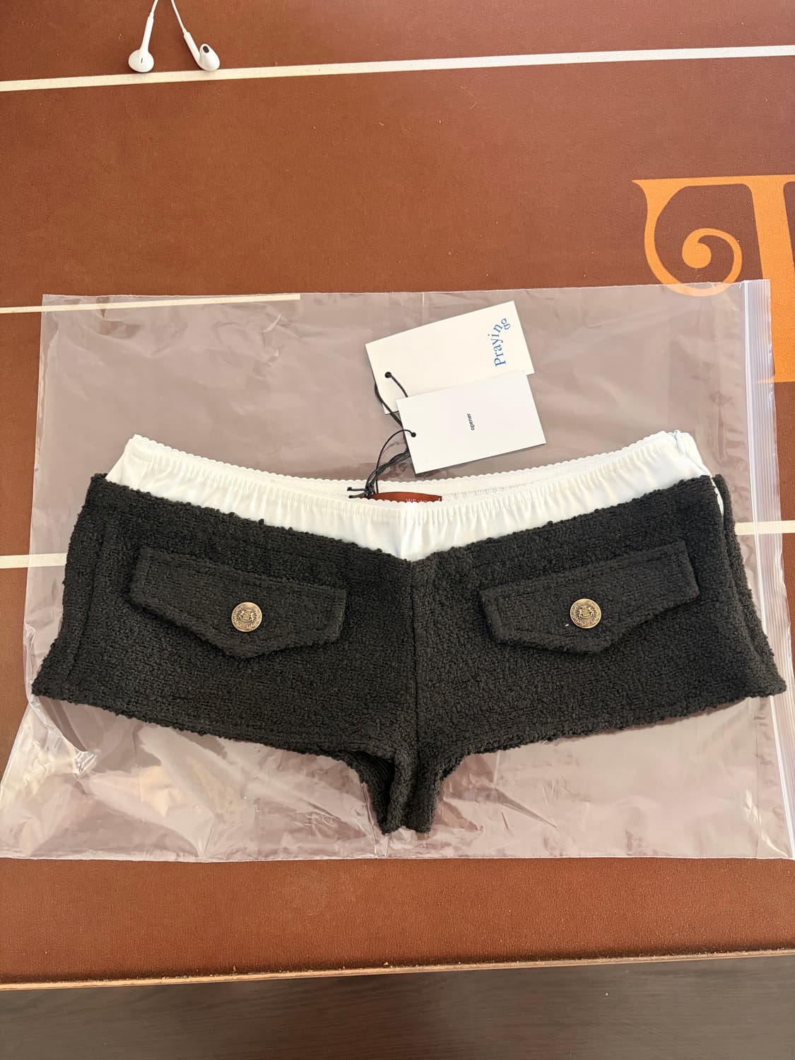 Praying 숏팬츠 블랙 (새상품) 상품이미지1