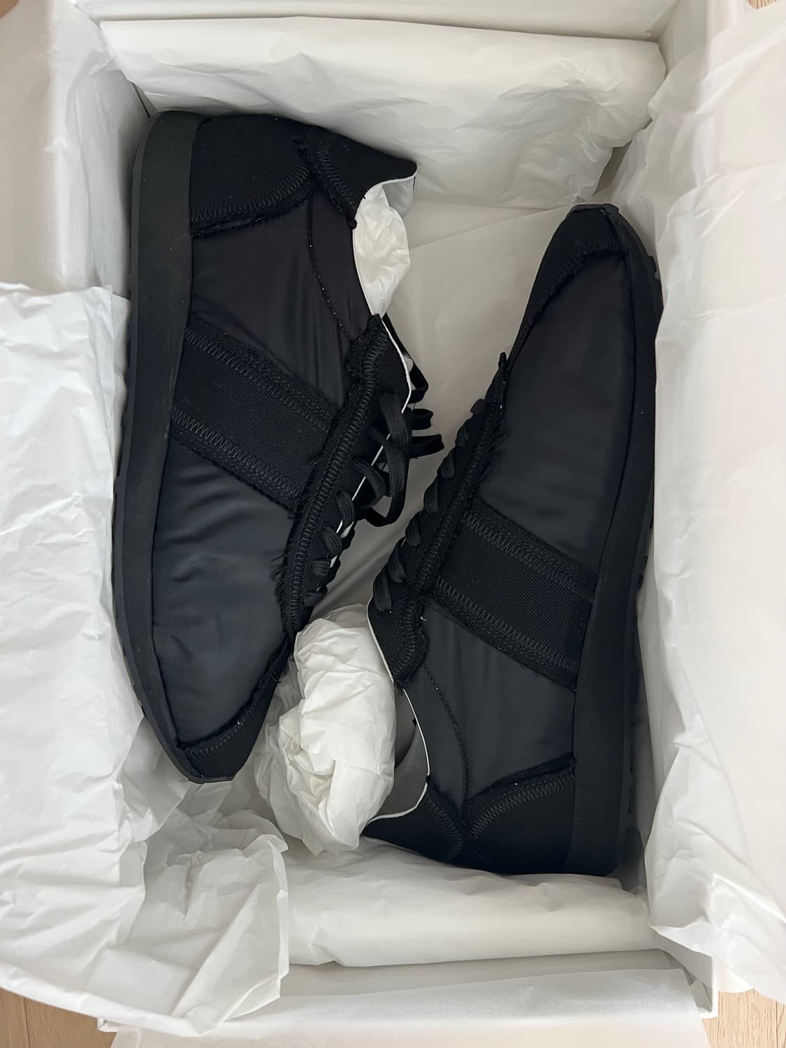 더로우 moveo 디스트레스드 스니커즈 41 블랙 상품이미지1