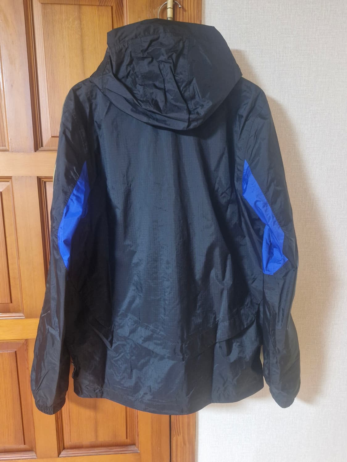 아디다스 CSKA 모스크바 윈드러너 블랙 M (실측105) 상품이미지3