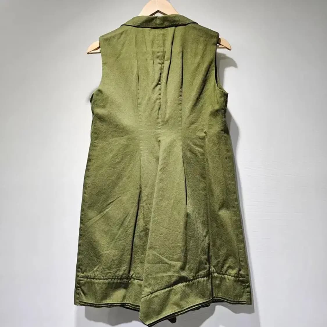 구호(KUHO) 카키 롱 베스트 ~55반 상품이미지7