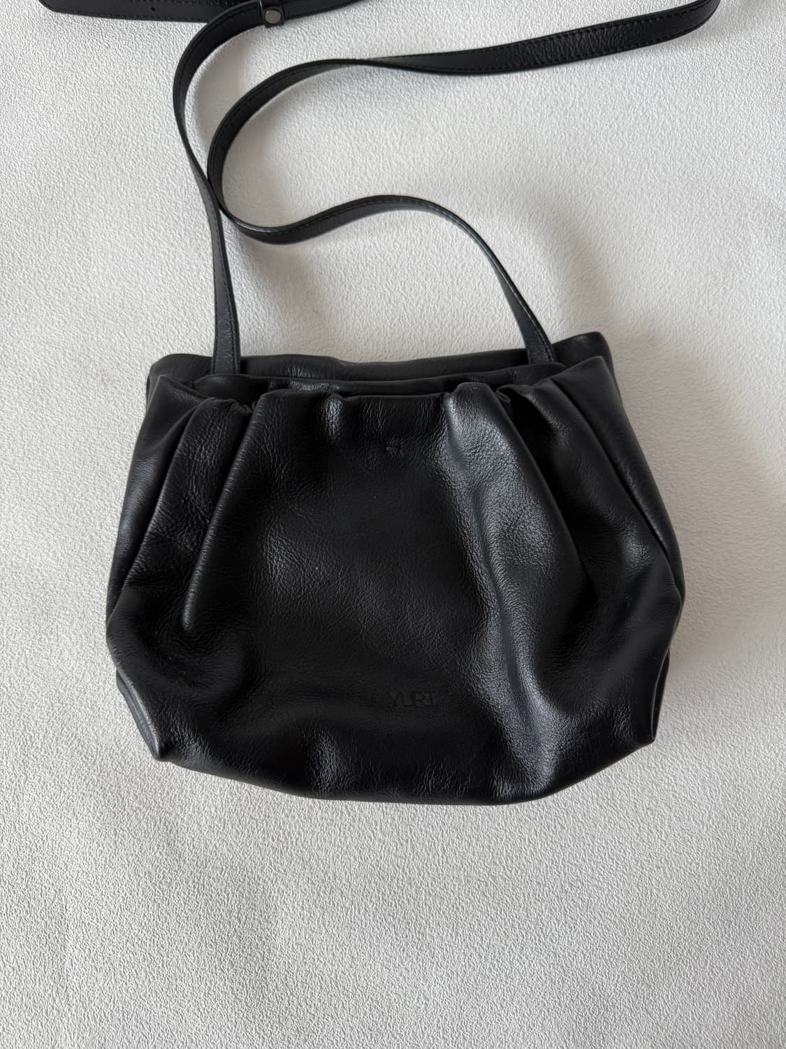 유르트(YURT) 레더 크로스백 상품이미지2