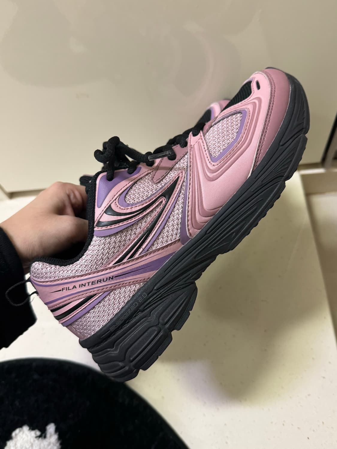 휠라 인터런 2.0 핑크 235 상품이미지4