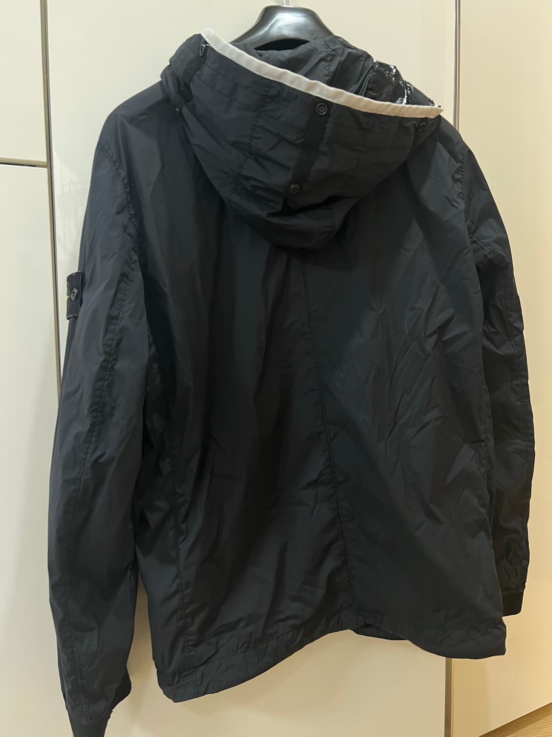 24fw 스톤아일랜드 나일론점퍼 (새상품급) 상품이미지2