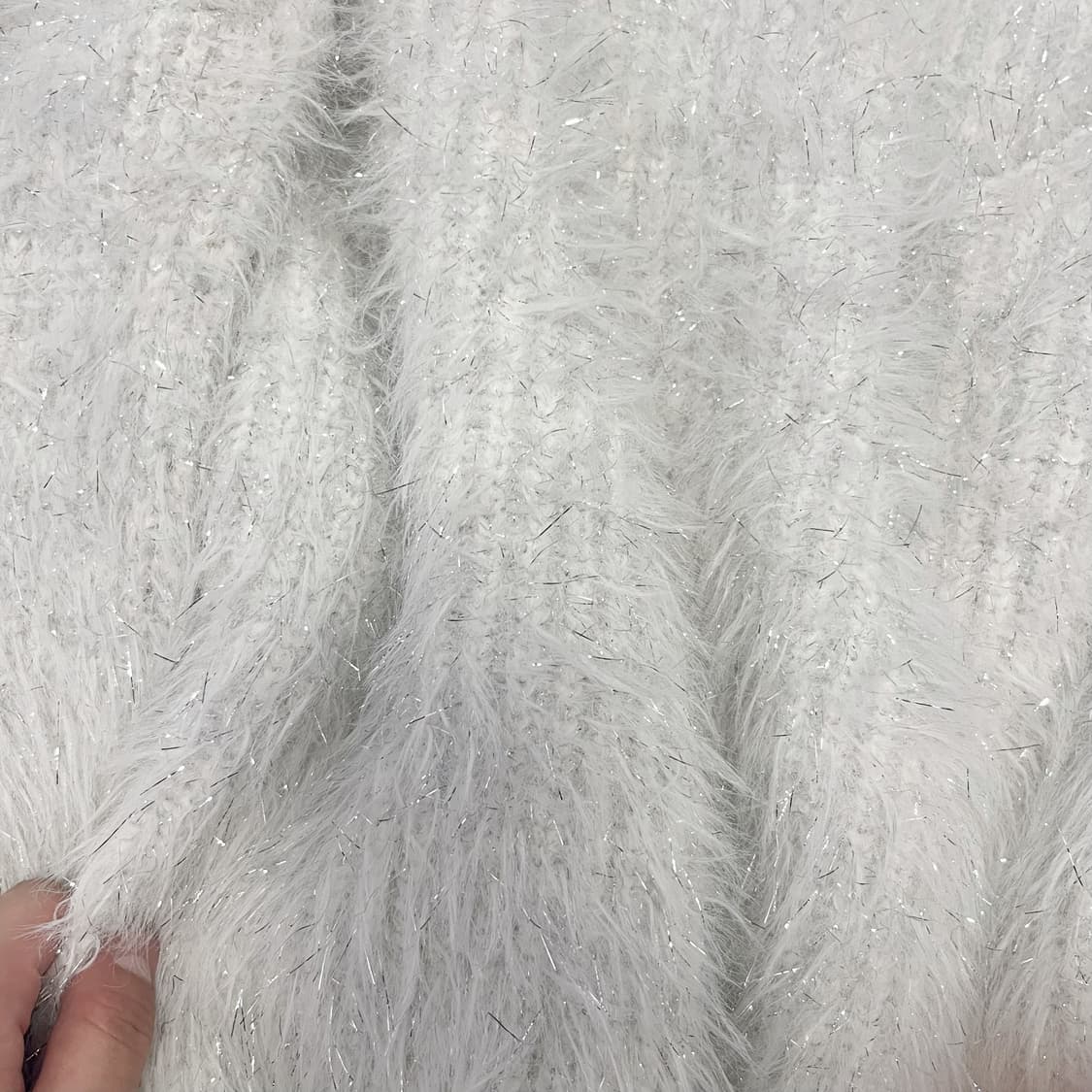 실물 보장💗 약간의 회끼에 반짝이고 부드러운 앙고라 가디건♡  상품이미지3