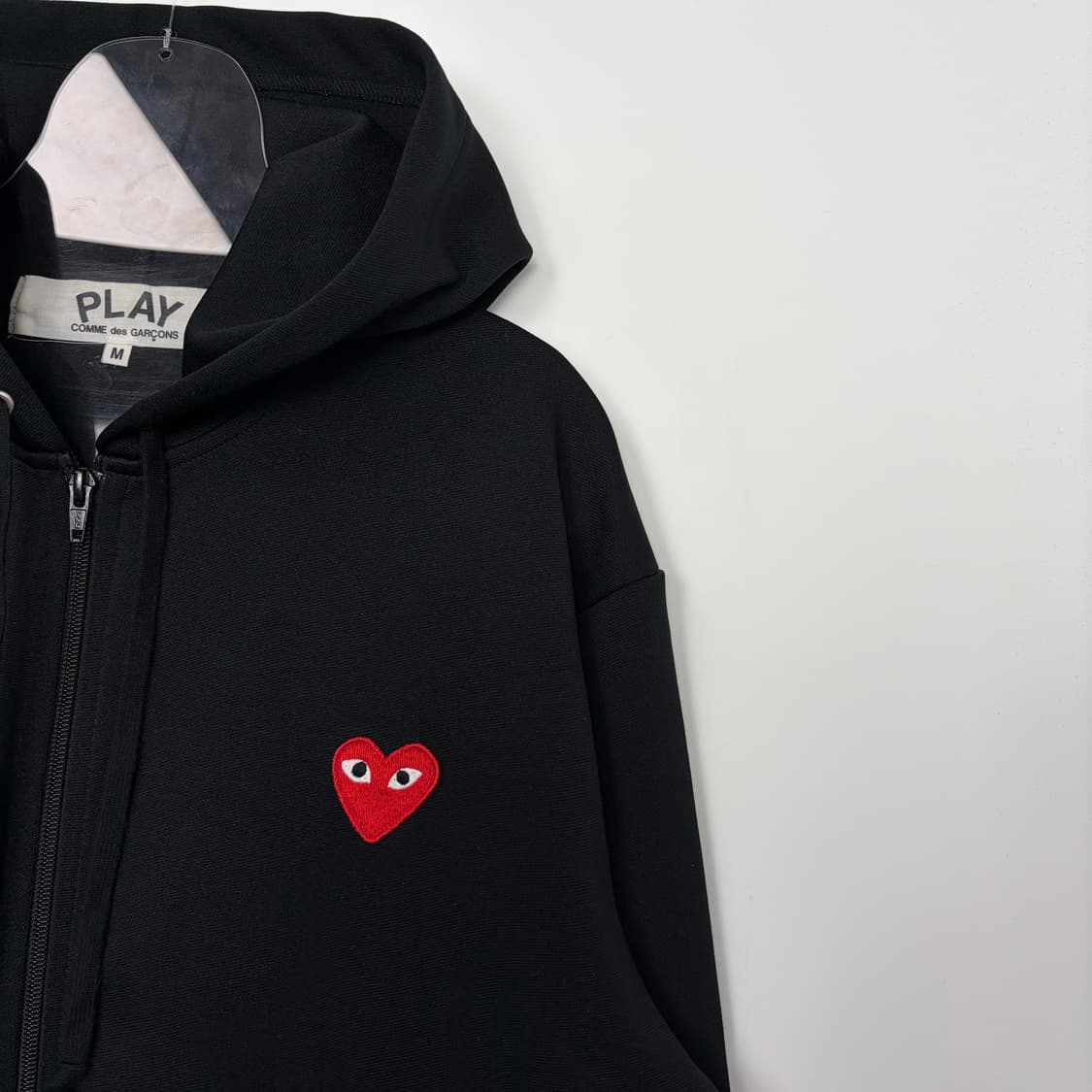 꼼데가르송 플레이 로고 후드 집업 자켓 상품이미지4