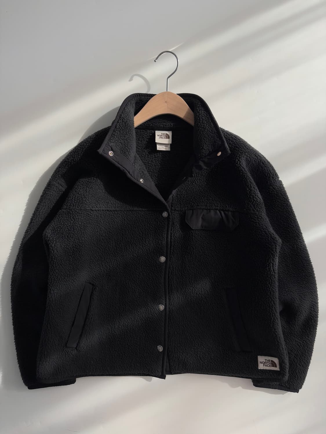 TheNorthFace 노스페이스 블랙컬러 버튼 후리스 자켓 상품이미지1