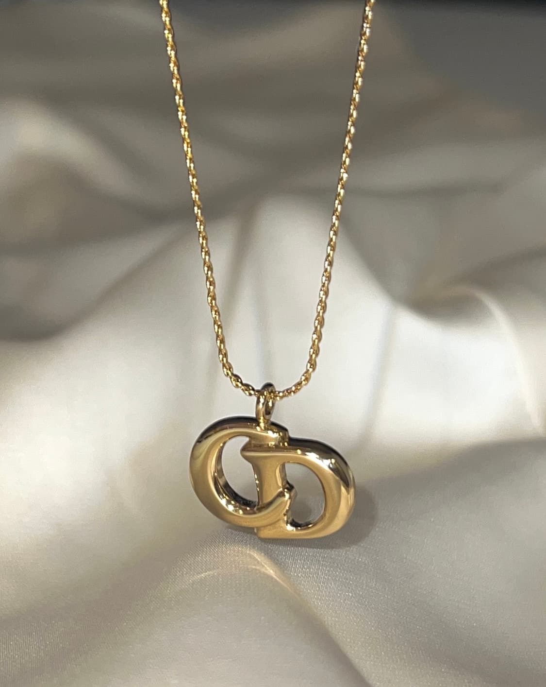 디올 CD 예리 목걸이 골드 상품이미지3
