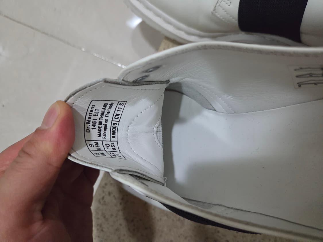 닥마 희귀 1461 화이트 270 EU42 UK8 상품이미지5