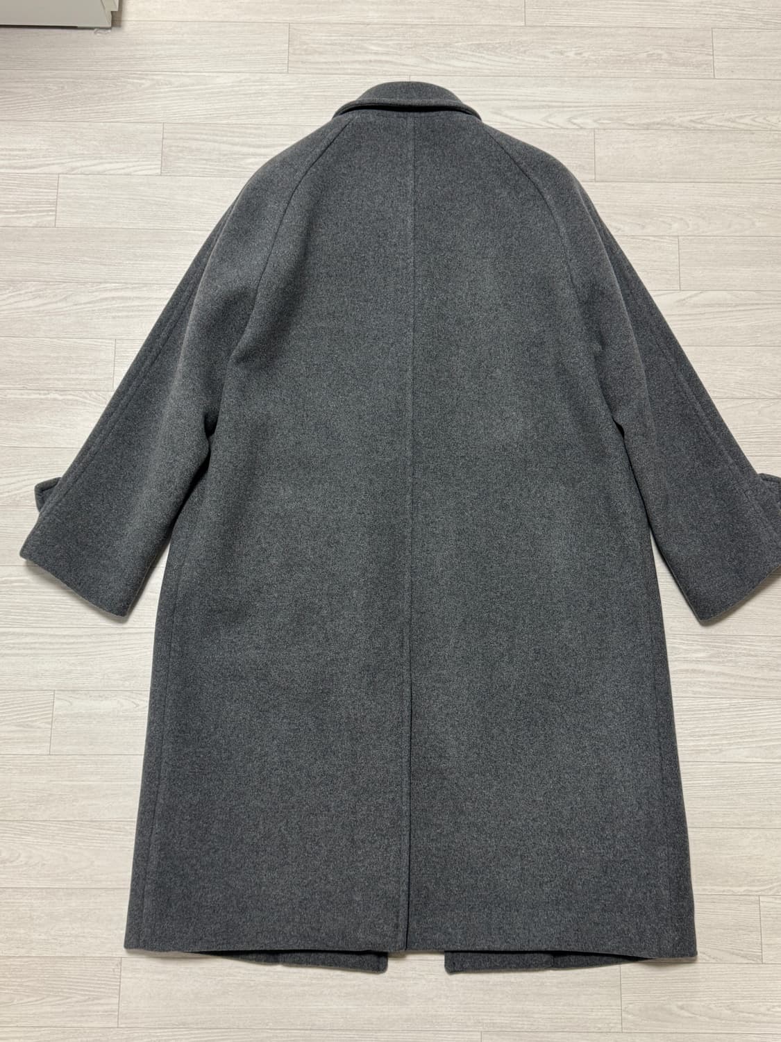 무신사 스탠다드 캐시미어 블렌드 오버사이즈 발마칸 코트 미디엄 그레이 M 상품이미지7