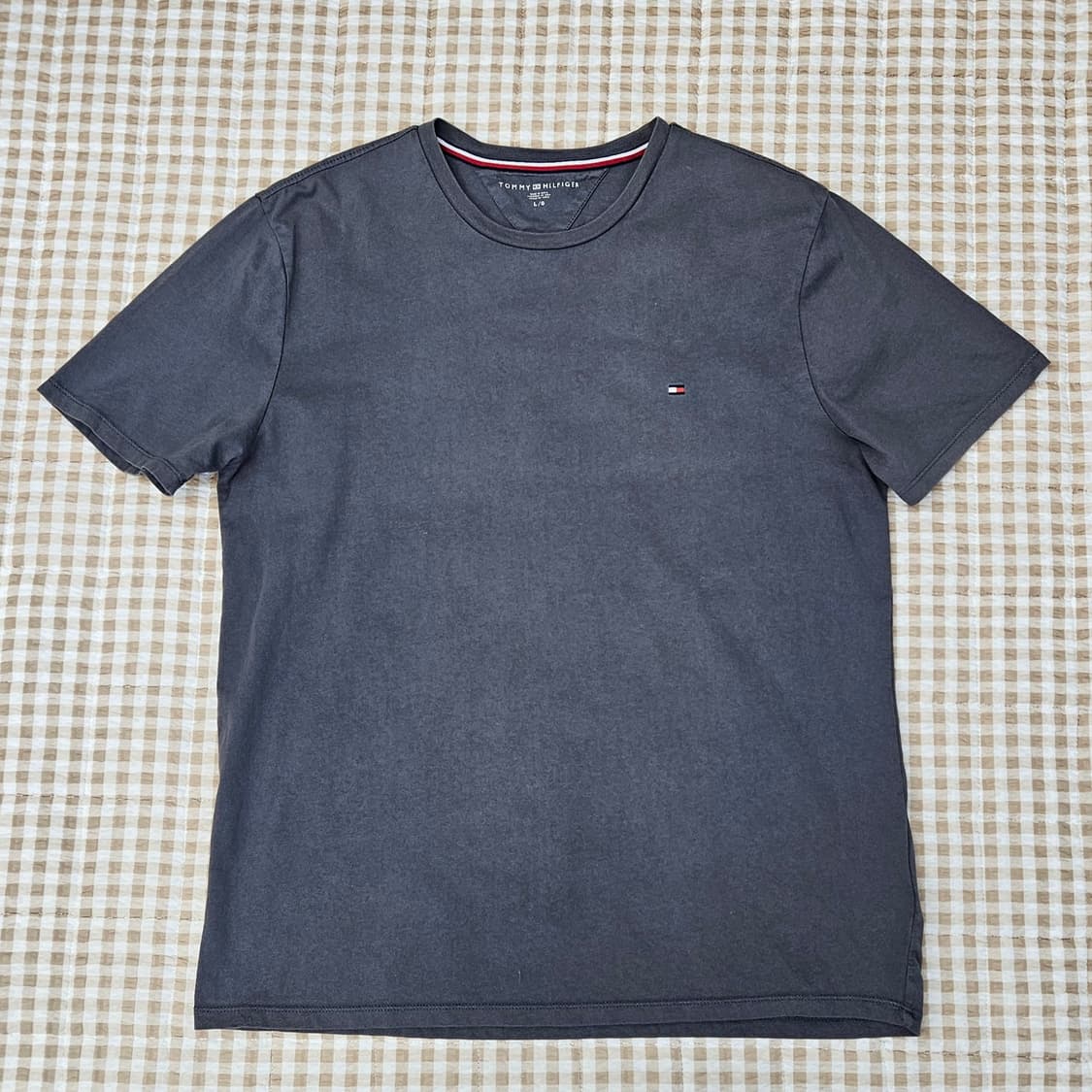 타미힐피거 반팔 면티 남자100 상품이미지1