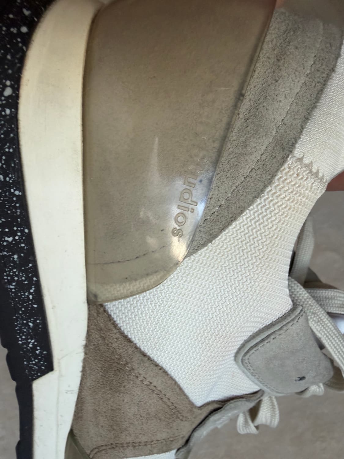 아크네스튜디오 스니커즈 상품이미지10