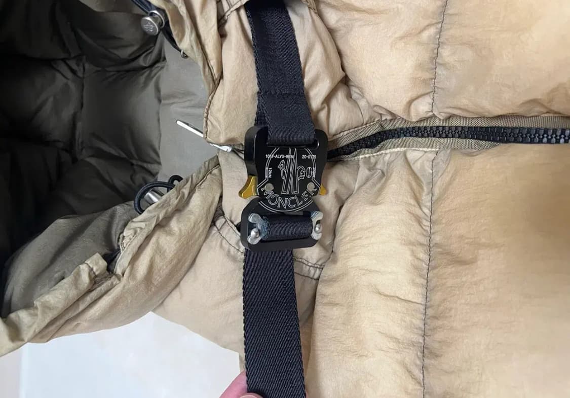 몽클레어 알릭스 알몬드 사이즈 3 상품이미지3