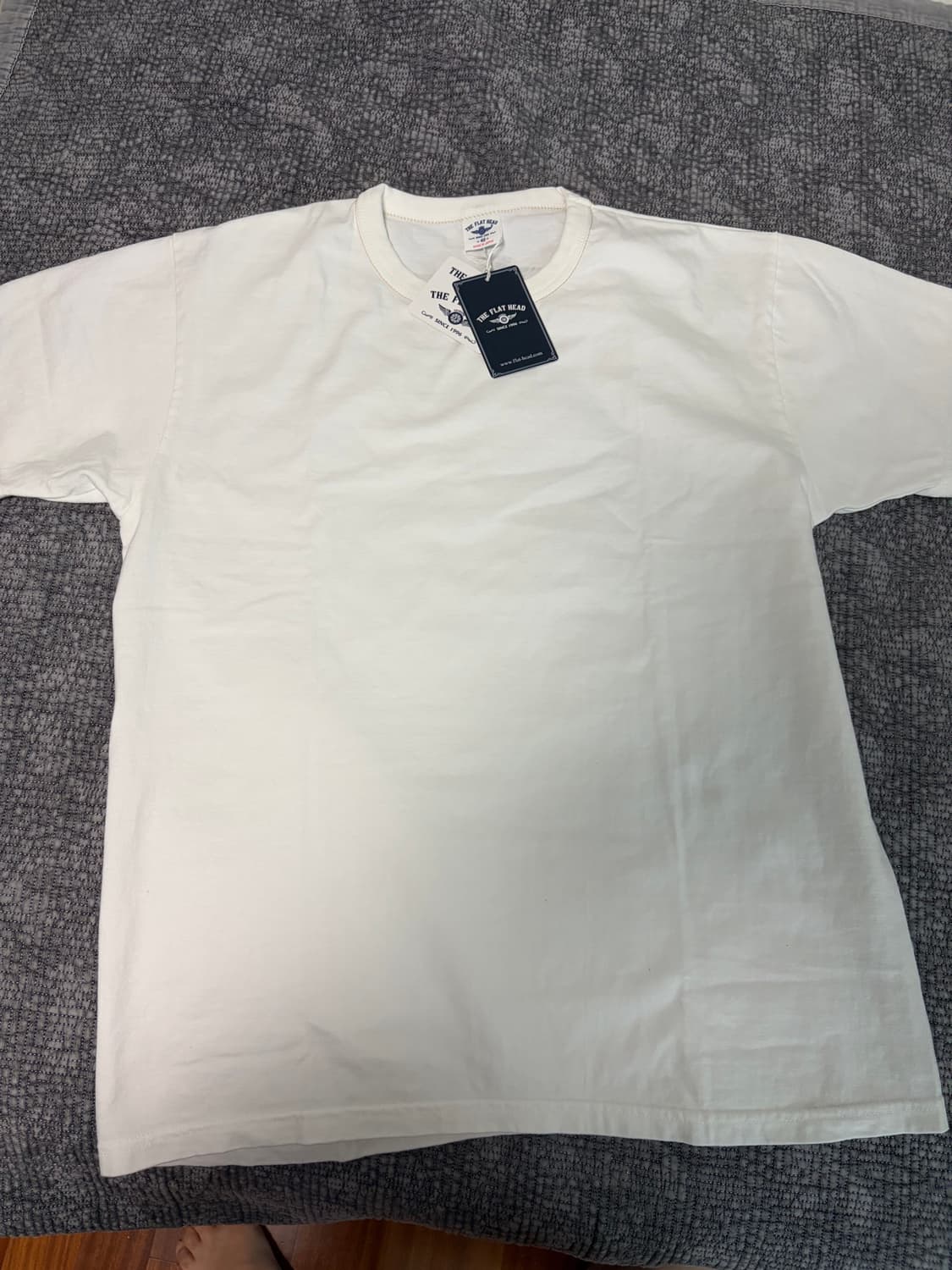플랫헤드 루프힐 티셔츠 42 XL 새상품 상품이미지2