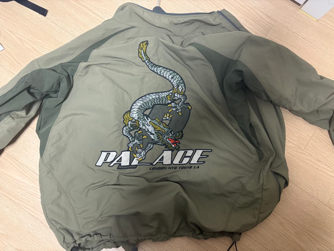팔라스 엔터 더 드래곤 올리브 M사이즈 상품이미지1