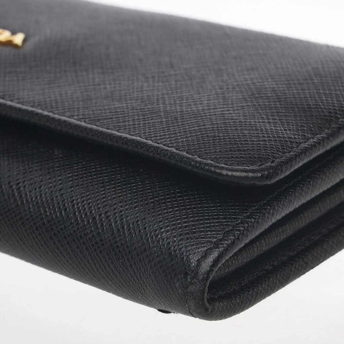 프라다 사피아노 메탈로고 카프스킨 장지갑 상품이미지3