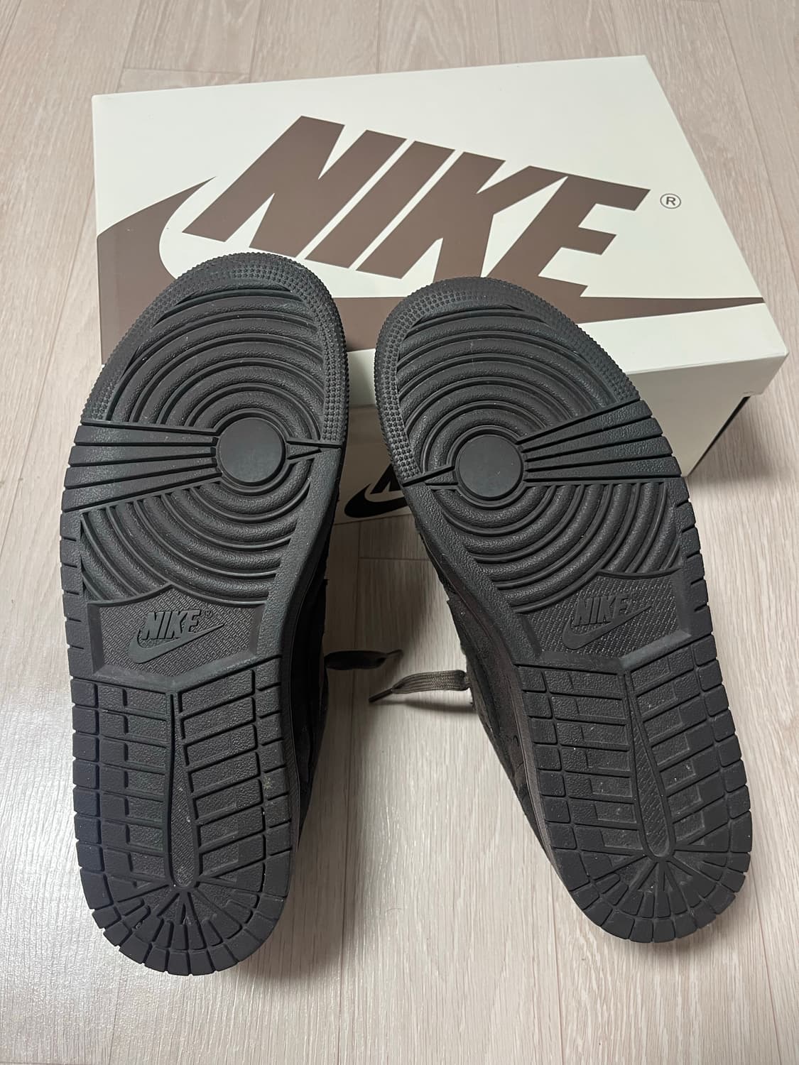 [265] 조던 1 x 트래비스 스캇 레트로 로우 / 벨벳 브라운 상품이미지5