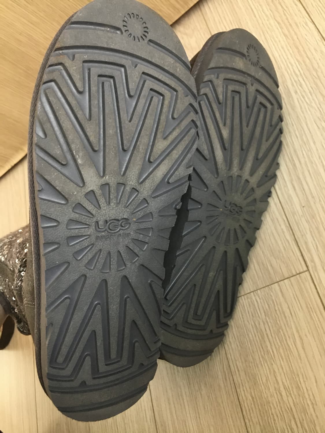 Ugg spangle boots 상품이미지7
