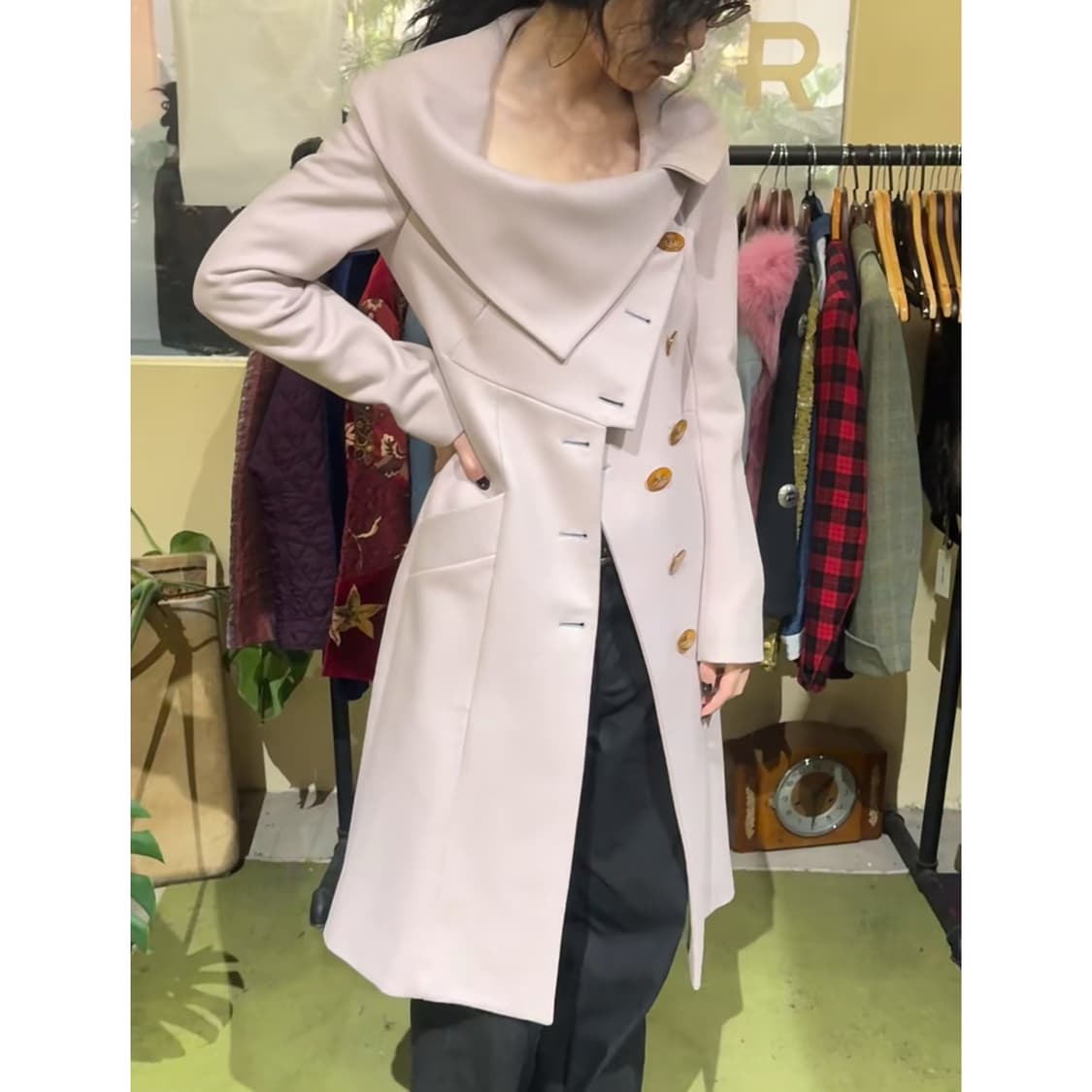 vivienne westwood 울 드레이프 카라 롱코트 상품이미지3