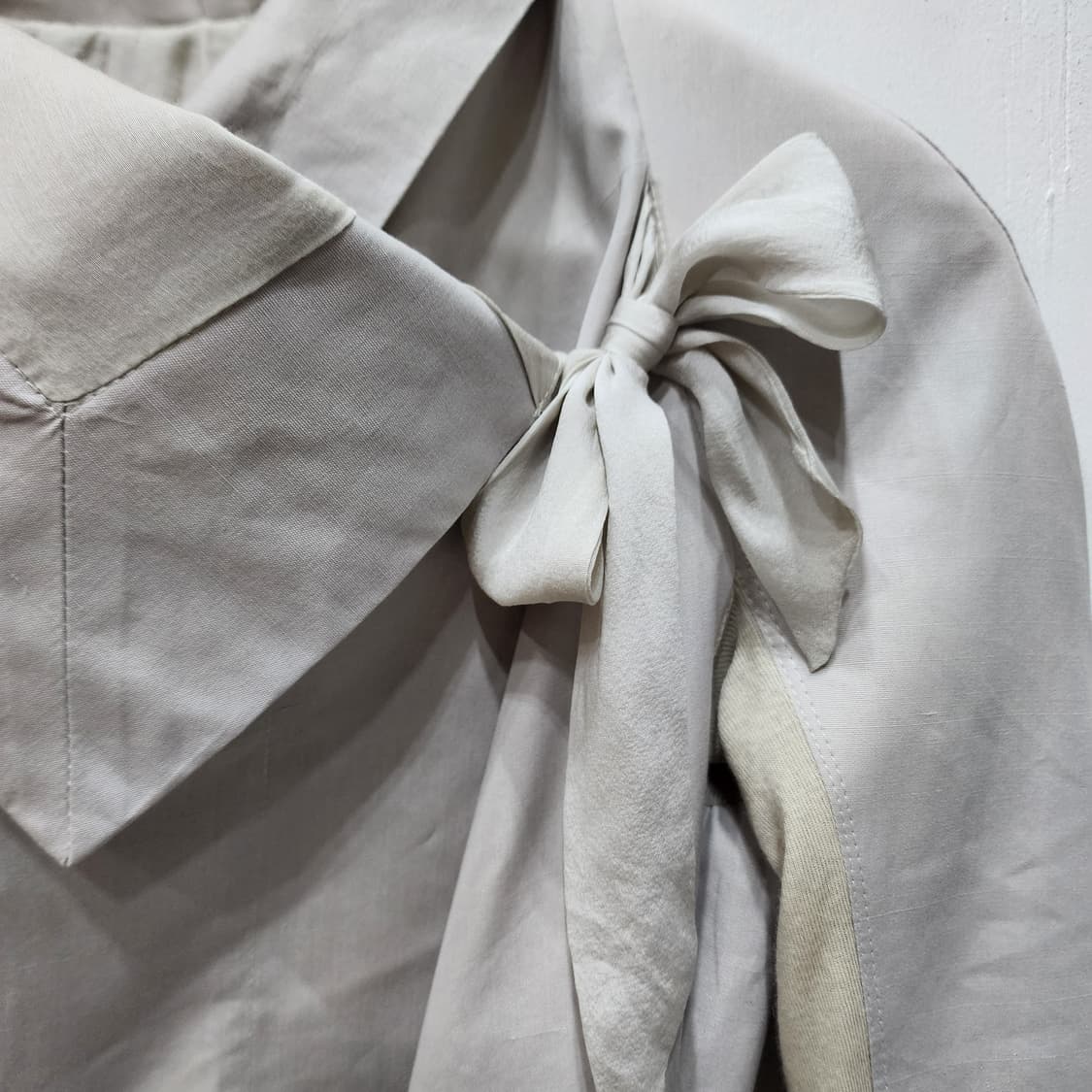 릭오웬스 실크 트렌치코트 40사이즈 상품이미지3