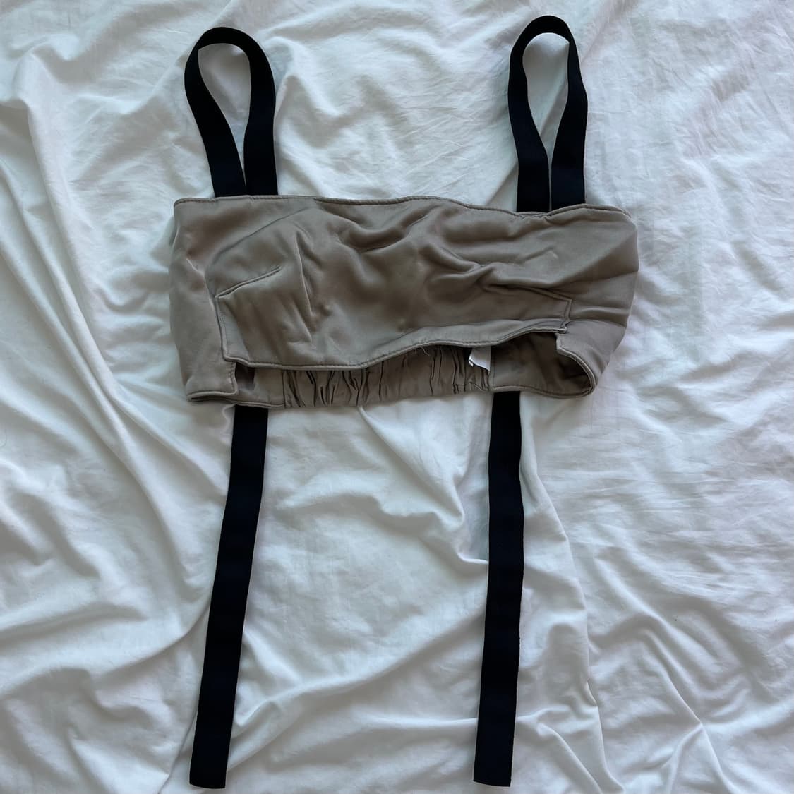 Zara 베이지 크롭 슬리브리스 상품이미지1